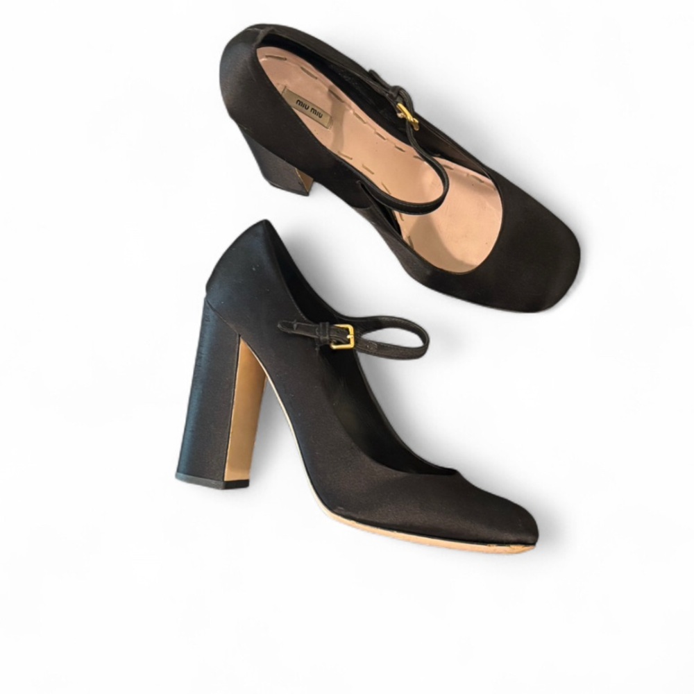 Miu Miu ‘Mary Jane’